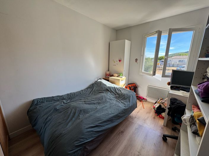 Image No.7-4 Bed House for sale