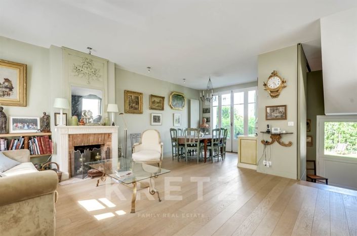 Image No.4-4 Bed House for sale