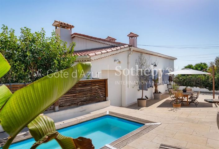 Image No.12-3 Bed Apartment for sale
