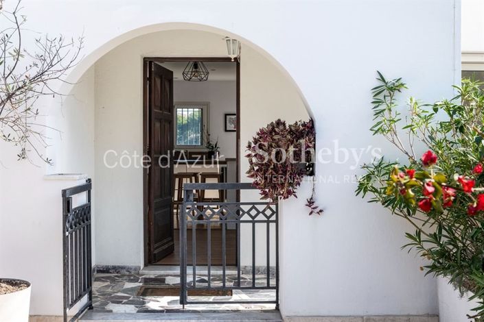 Image No.13-3 Bed Apartment for sale
