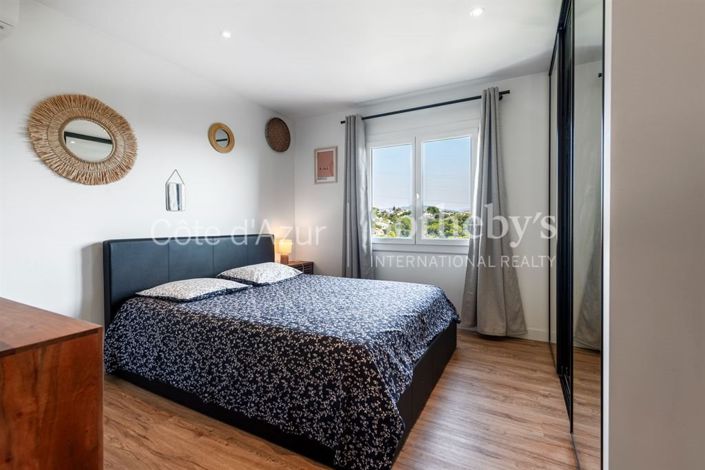 Image No.6-3 Bed Apartment for sale