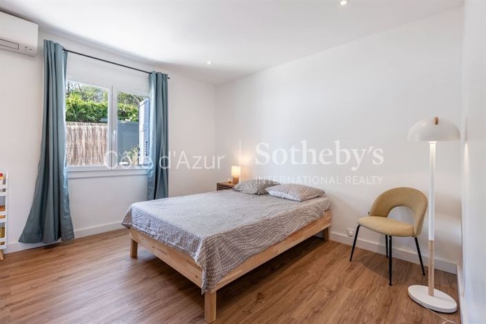 Image No.7-3 Bed Apartment for sale
