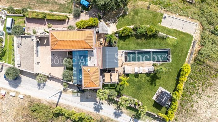 Image No.20-3 Bed House for sale