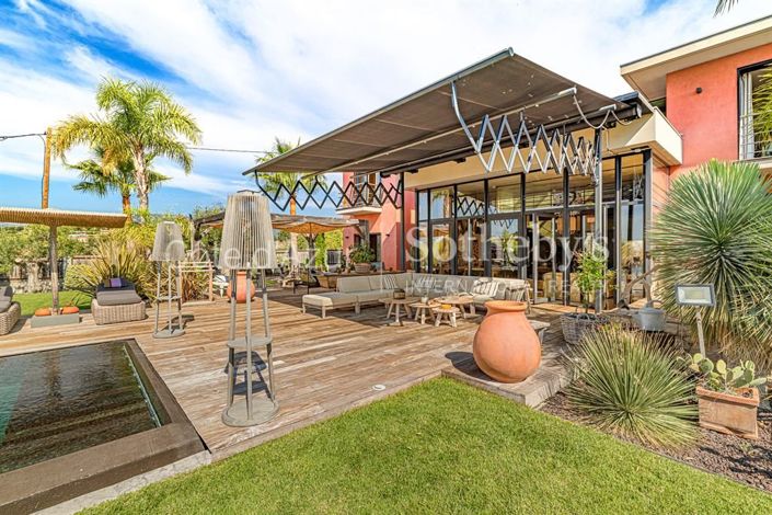 Image No.9-3 Bed House for sale
