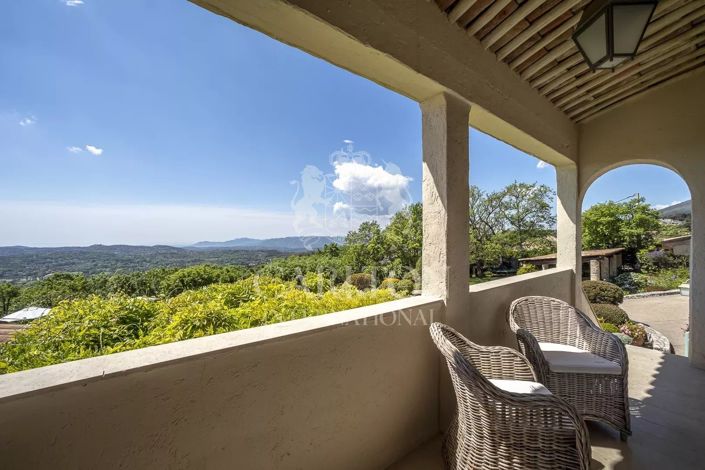 Image No.16-5 Bed House for sale