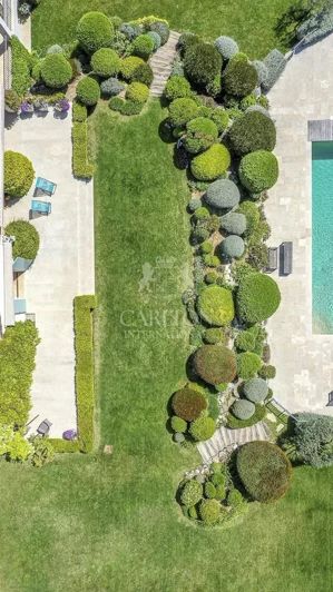 Image No.22-5 Bed House for sale