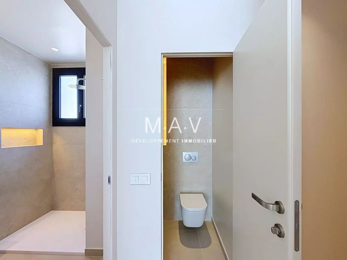 Image No.15-2 Bed Apartment for sale