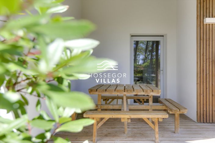 Image No.10-3 Bed House for sale