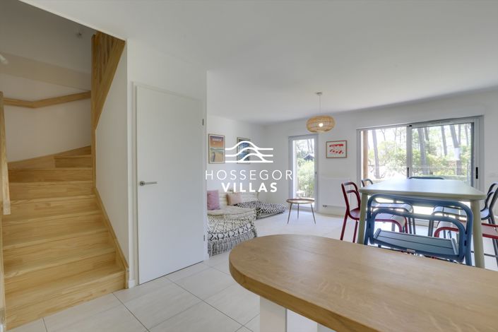 Image No.3-3 Bed House for sale