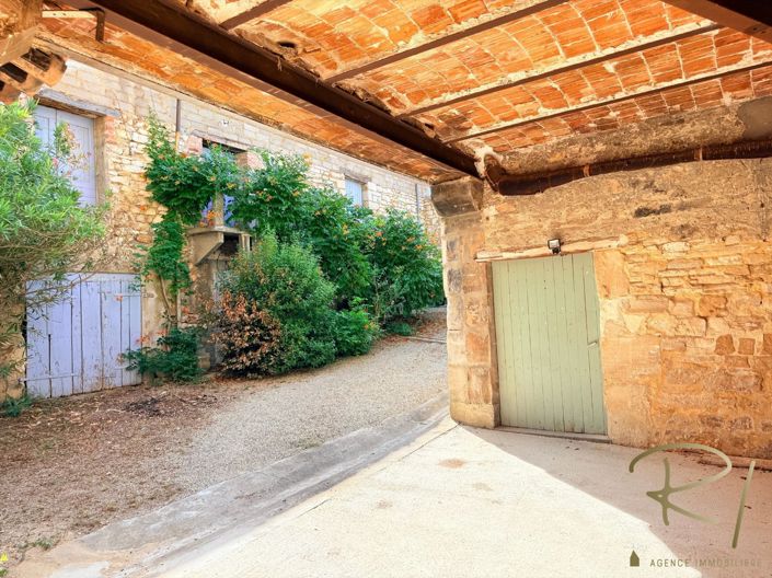 Image No.18-3 Bed House for sale