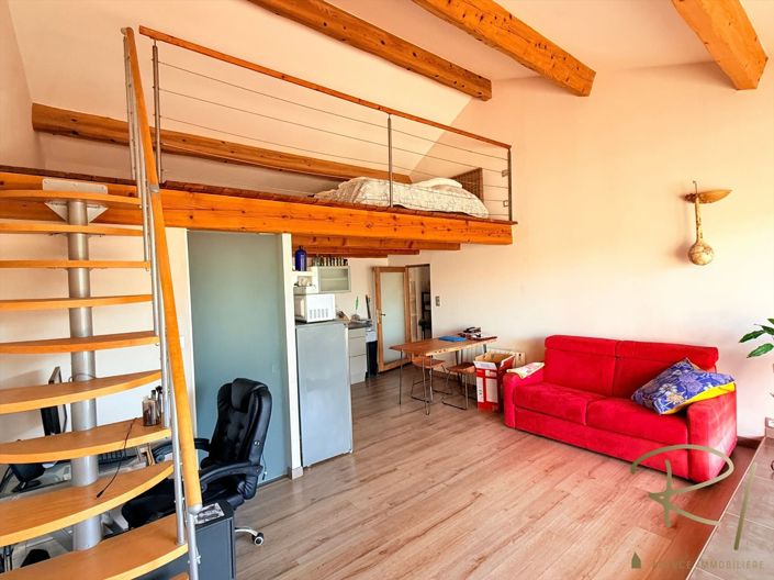 Image No.19-3 Bed House for sale