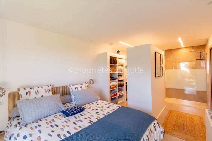 Image No.16-3 Bed House for sale