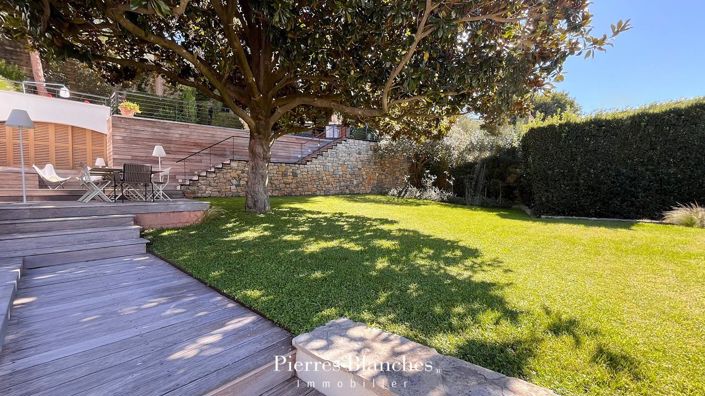 Image No.20-4 Bed House for sale