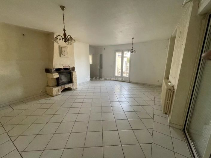 Image No.2-2 Bed House for sale