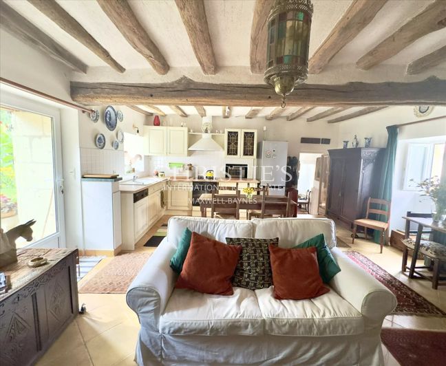 Image No.6-3 Bed House for sale