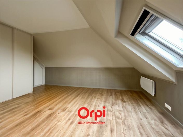 Image No.13-6 Bed House for sale