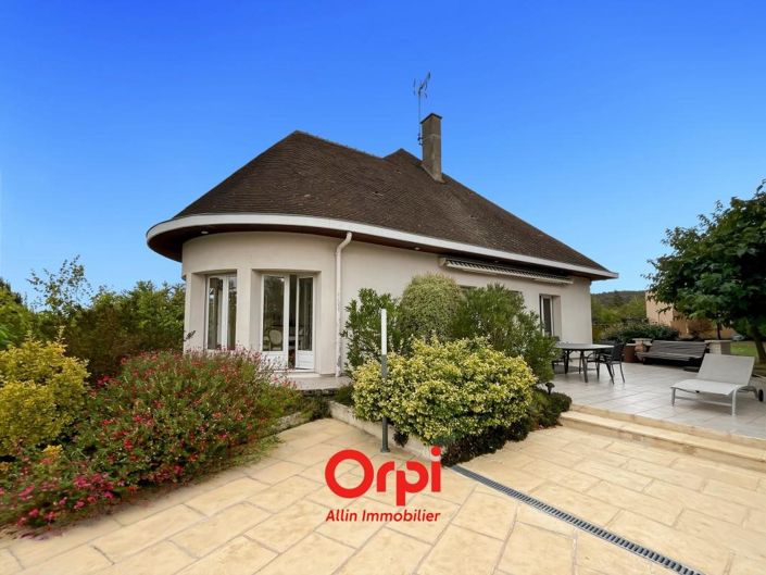 Image No.24-6 Bed House for sale