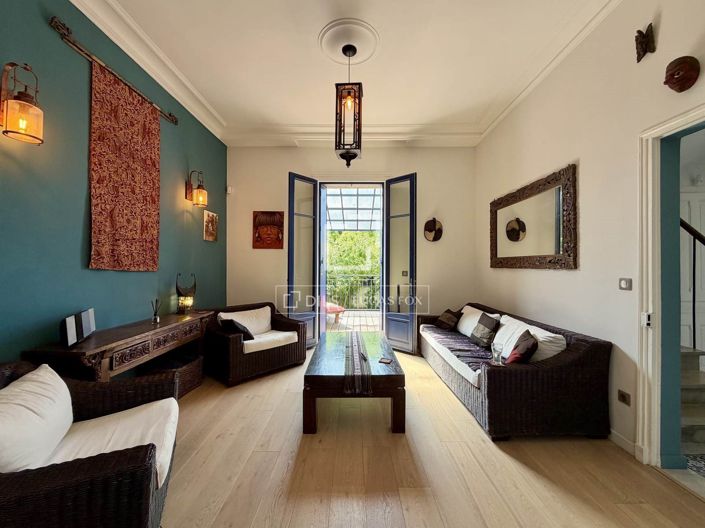 Image No.14-5 Bed House for sale