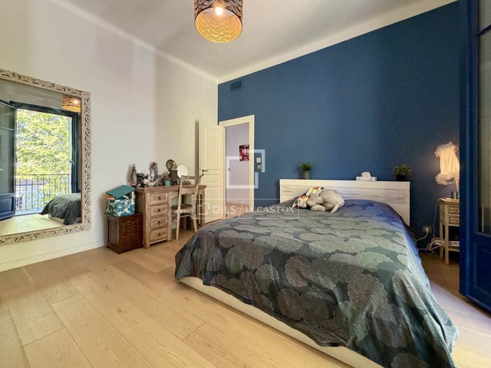 Image No.21-5 Bed House for sale