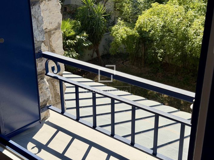 Image No.34-5 Bed House for sale