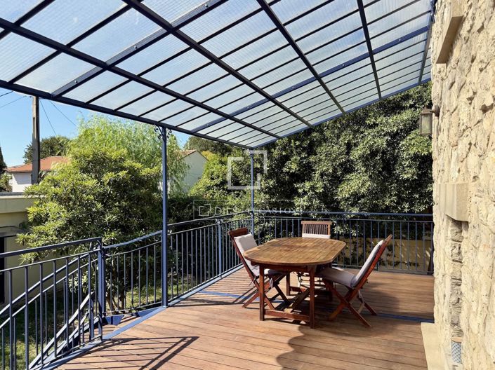 Image No.19-5 Bed House for sale