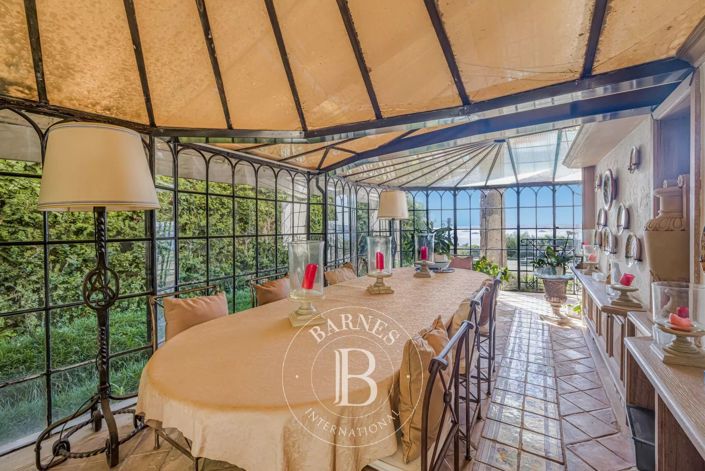 Image No.3-6 Bed House for sale