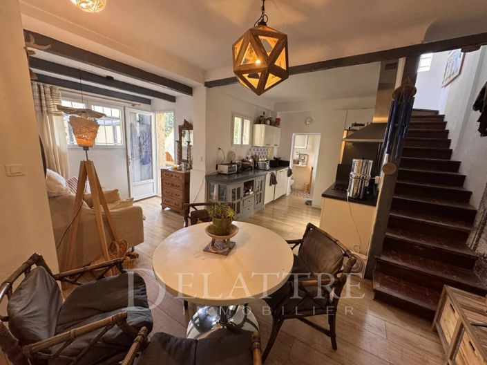 Image No.7-2 Bed House for sale