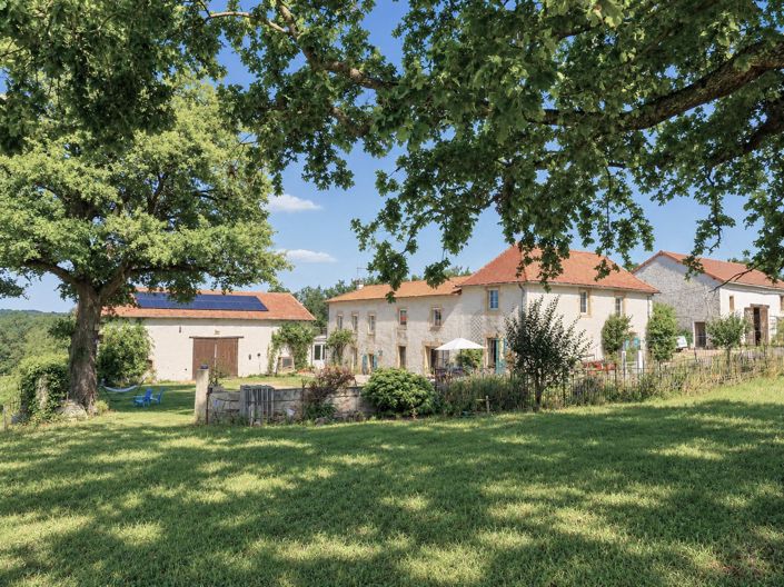 Image No.2-8 Bed House for sale