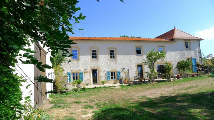 Image No.9-8 Bed House for sale