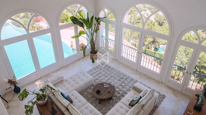 Image No.5-5 Bed House for sale