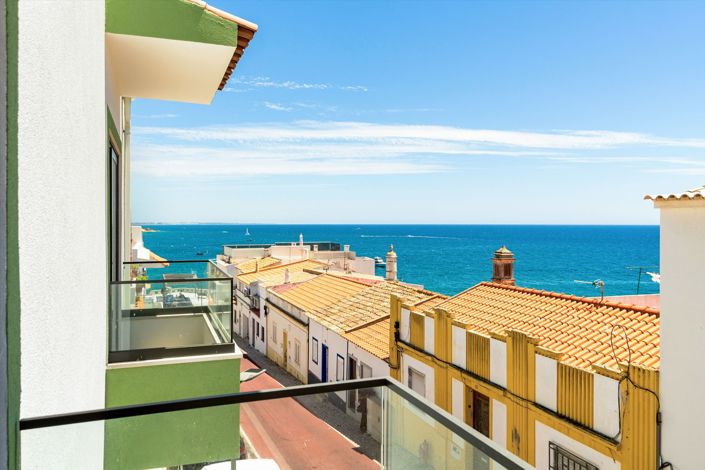 Image No.14-3 Bed House for sale