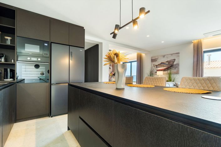 Image No.17-3 Bed House for sale