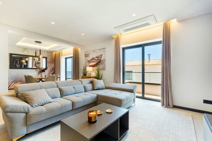 Image No.9-3 Bed House for sale