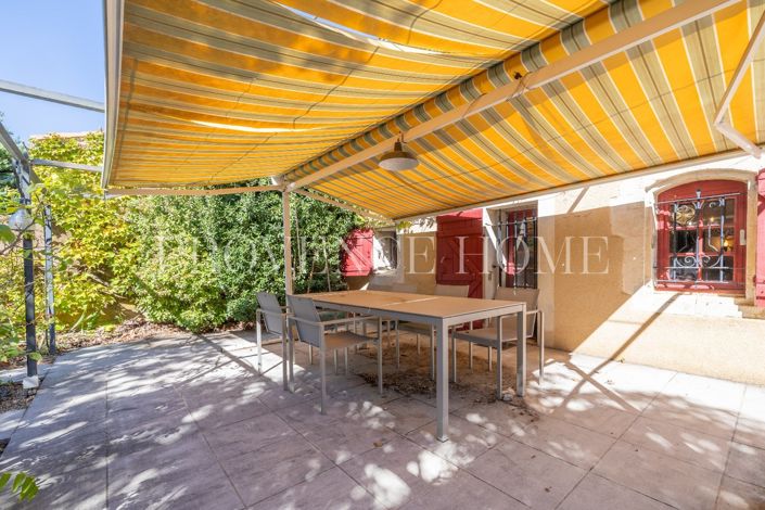 Image No.18-3 Bed House for sale