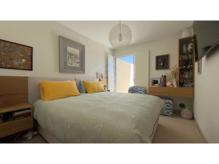 Image No.23-3 Bed Apartment for sale