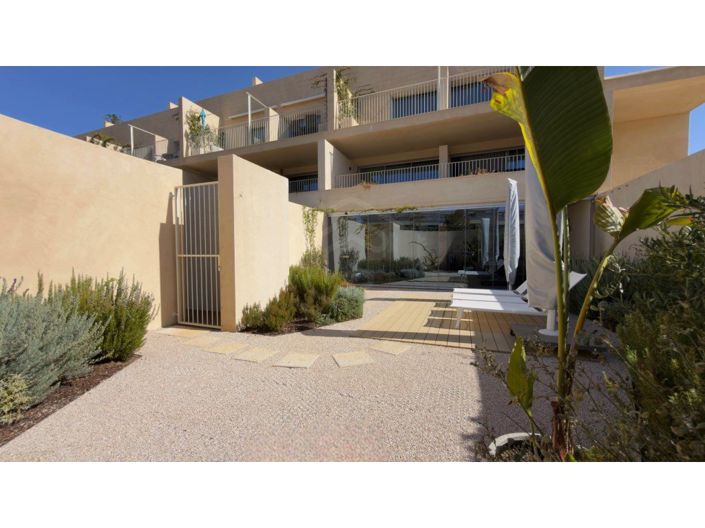 Image No.34-3 Bed Apartment for sale