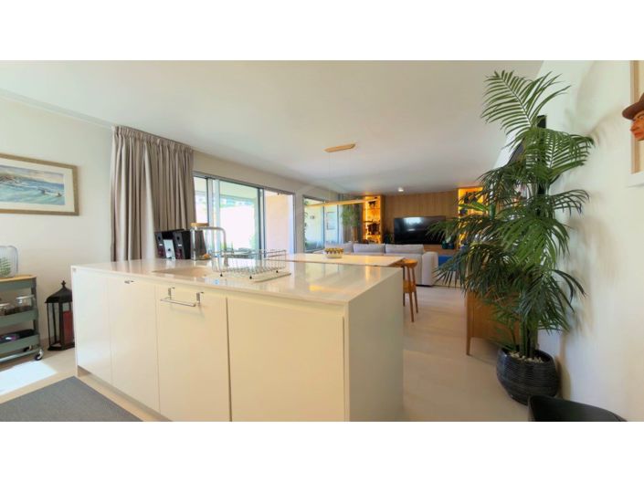 Image No.8-3 Bed Apartment for sale
