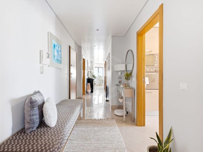 Image No.9-3 Bed Apartment for sale