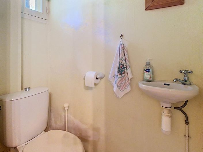 Image No.16-3 Bed House for sale