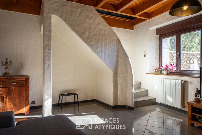 Image No.6-4 Bed House for sale
