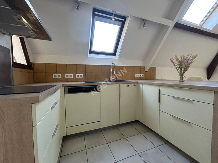 Image No.10-4 Bed House for sale