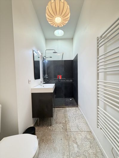 Image No.10-3 Bed House for sale