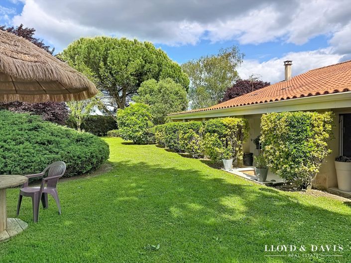 Image No.2-3 Bed House for sale