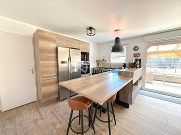 aj7ce8wxjdey56st3