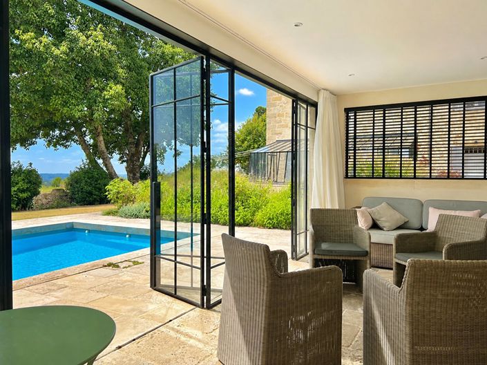 Image No.16-4 Bed House for sale