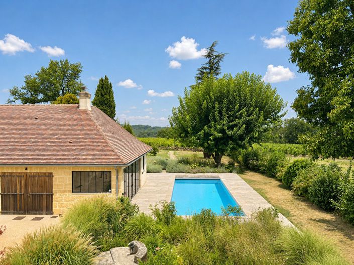 Image No.17-4 Bed House for sale
