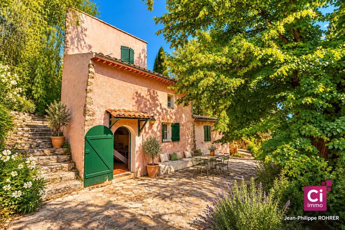 Image No.2-6 Bed House for sale