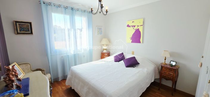 Image No.12-4 Bed House for sale