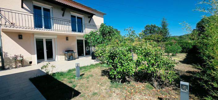 Image No.2-4 Bed House for sale