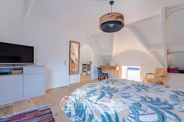 Image No.4-4 Bed House for sale